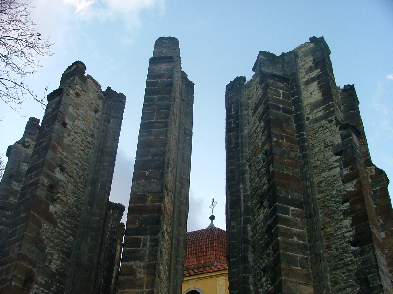 gotický chrám v Panenském Týnci